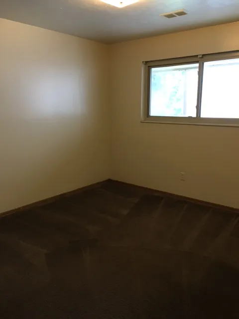 29 E Norwich Ave Apt D 2BR