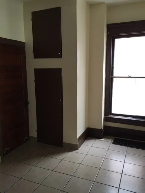 30-32 W. 10th Ave Efficiency Apt A
