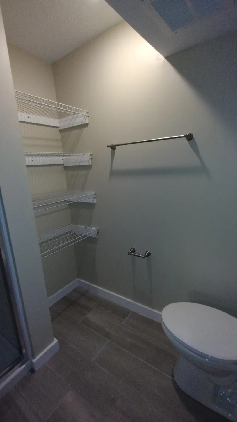 30 E Lane Ave Apt 203 ~ Renovated 