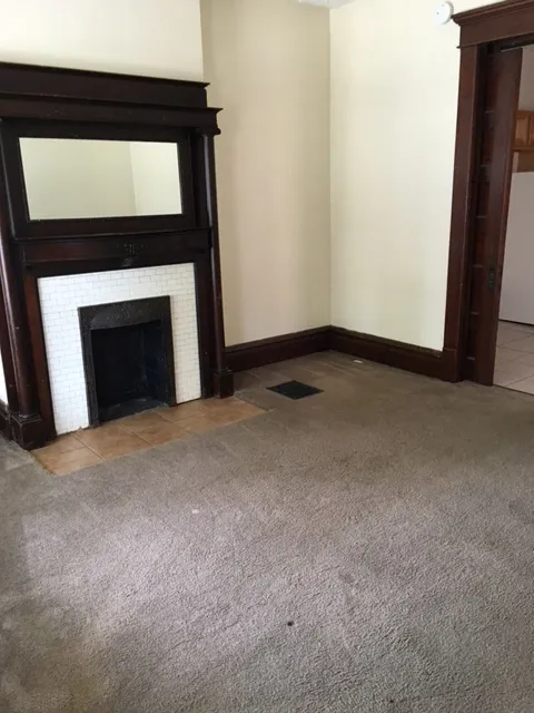 30- 32 10th Ave Efficiency Apt A