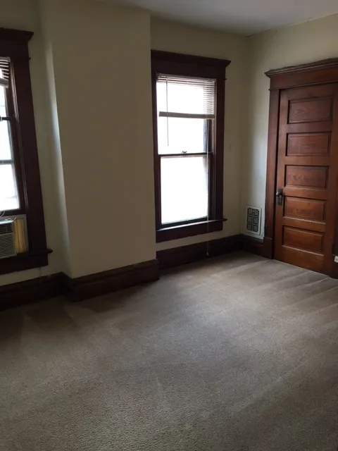 30-32 W. 10th Ave Apt C