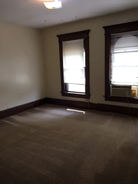 30-32 W. 10th Ave Apt C