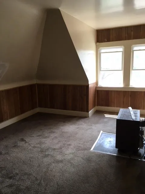 30-32 W 10th Ave Apt D
