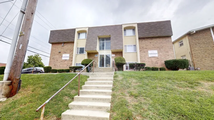 30 E Lane Ave Apt 304A 