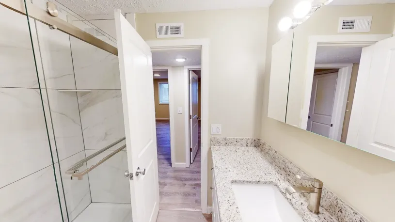 30 E Lane Ave Apt 304 