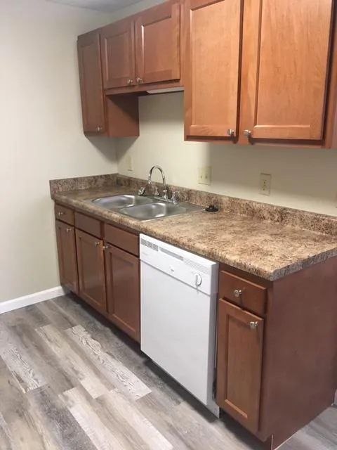 30 E Lane Ave 2BR Apt 101 ~ Renovated