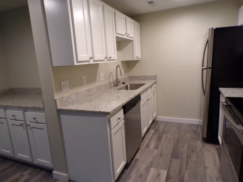 30 E Lane Ave Apt 105 ~ Renovated 