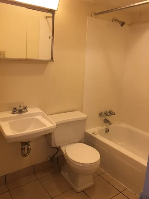 30 E. Lane Ave Apt 106A ~ Efficiency