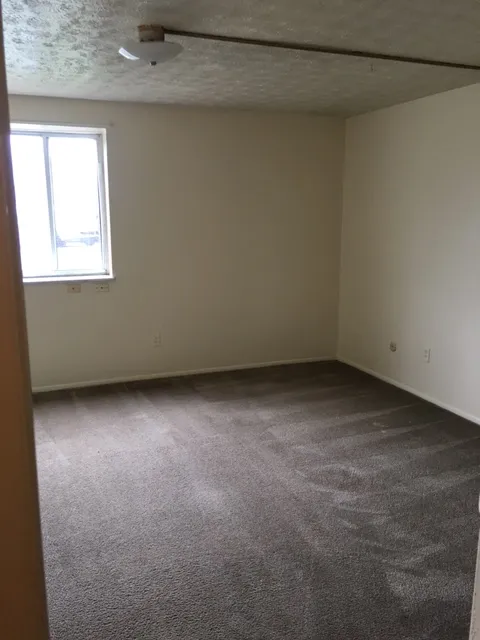 30 E. Lane Ave Apt 106A ~ Efficiency