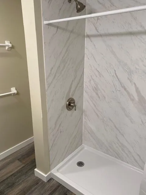 30 E Lane Ave Apt 204