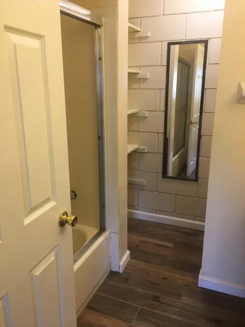 30 E Lane Ave Apt 303 ~ Updated