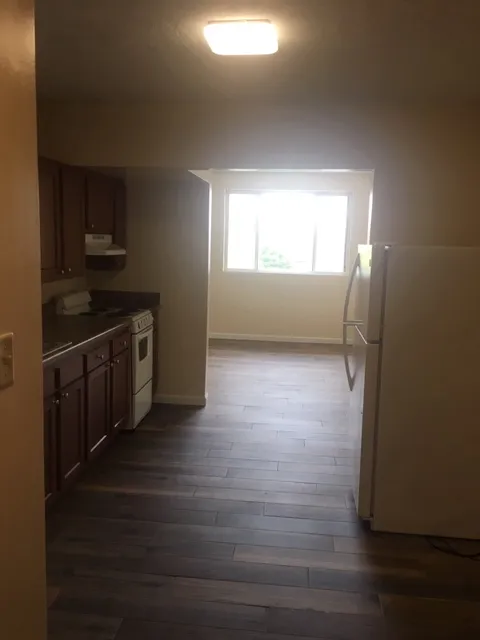 30 E. Lane Ave Efficiency - Renovated Unit A