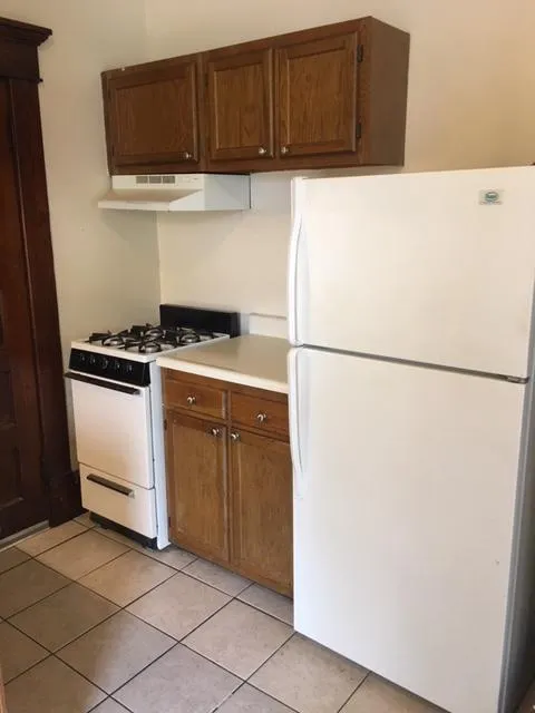 32 W 10th Ave Apt A