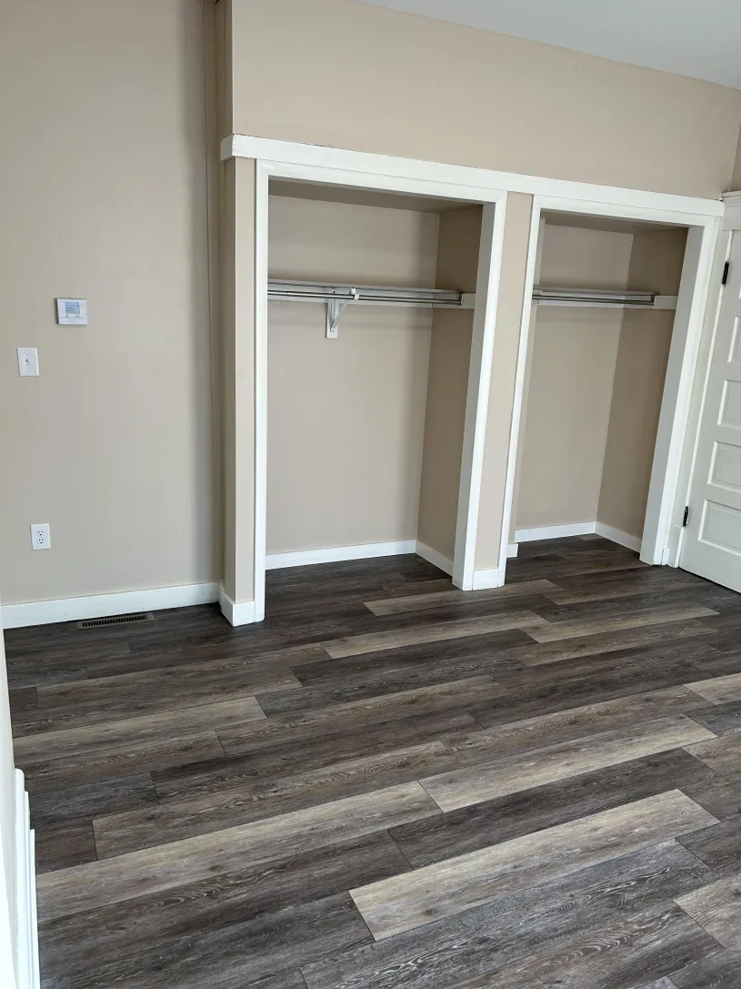 32 W 10th Ave Apt B