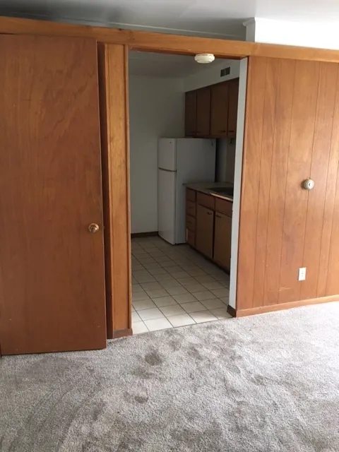 40 E Lane Ave 1BR