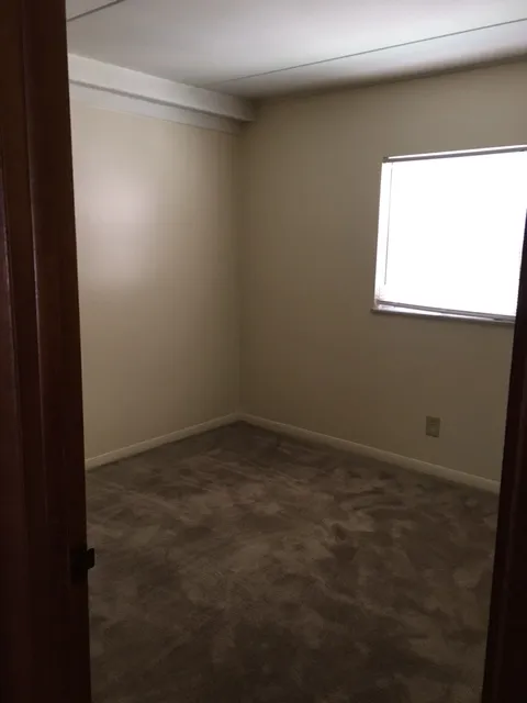 40 E Lane Ave 2BR