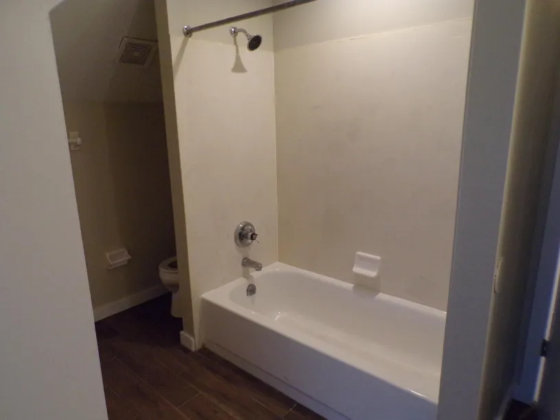 46 W 10th Ave Apt B ~ 5BR