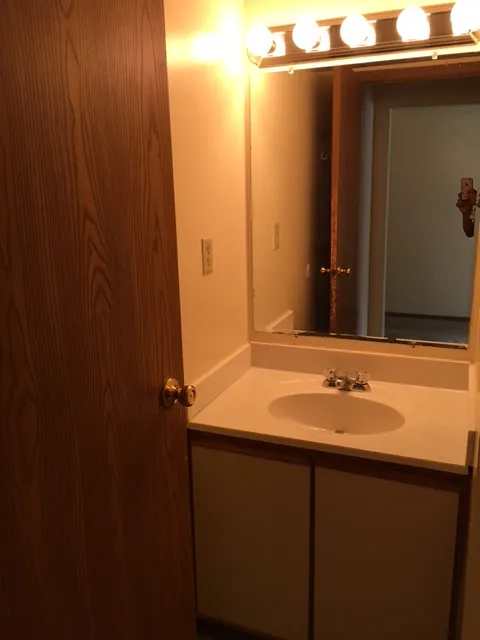 46 W 10th Ave Apt C ~ 4BR