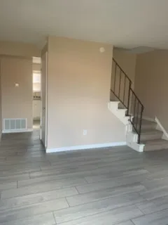 4794 Rossmoor Place 