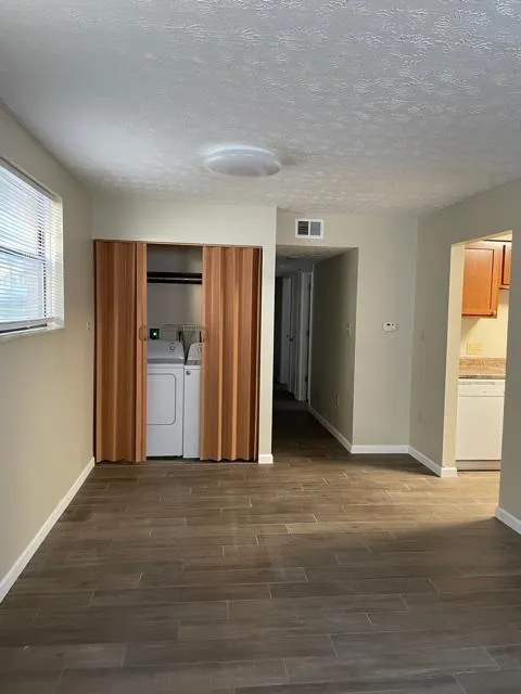 50 W Northwood Ave Apt A