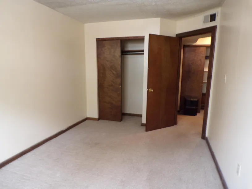 50 W Northwood Ave - Townhouse