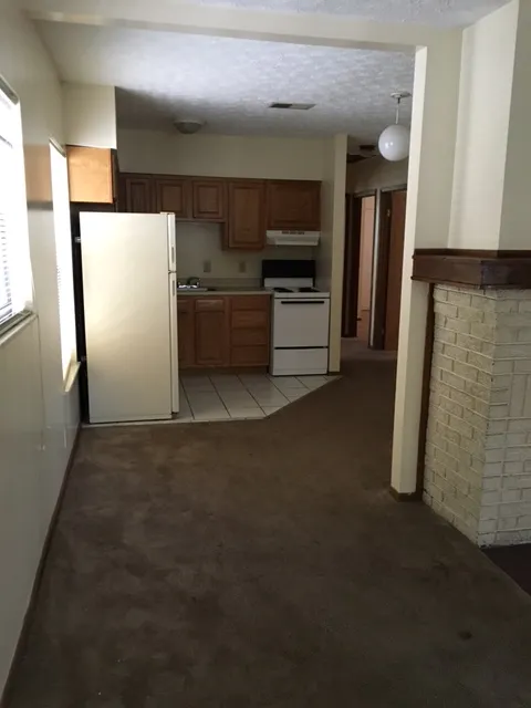 56 W Northwood Ave