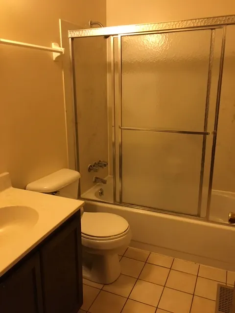 60 W Northwood Ave