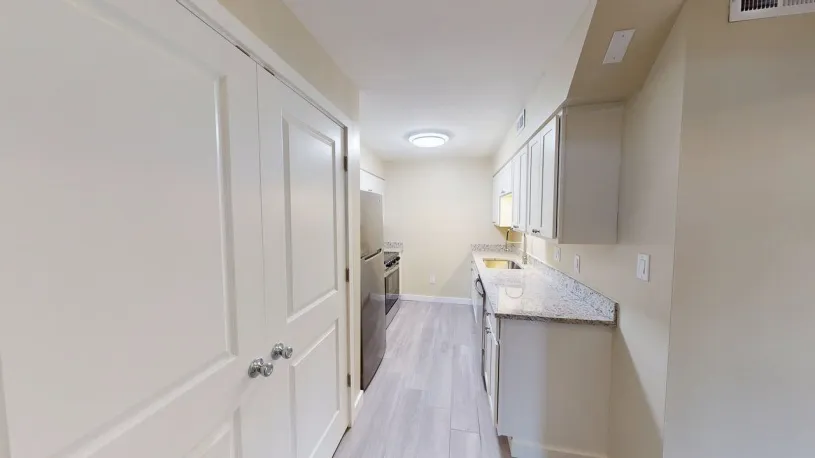 63 E 14th Ave Apt C ~ Newly renovated! 