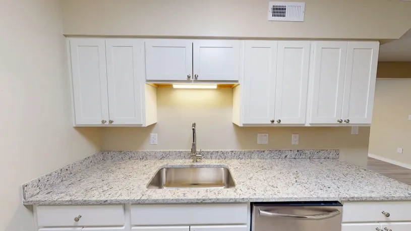 63 E 14th Ave Apt C ~ Newly renovated! 