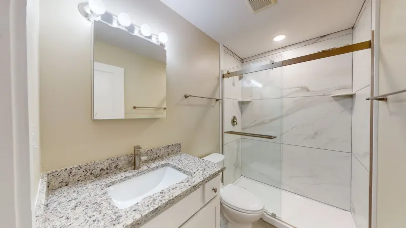 63 E 14th Ave Apt C ~ Newly renovated! 