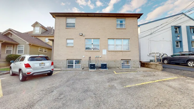 63 E 14th Ave Apt C ~ Newly renovated! 