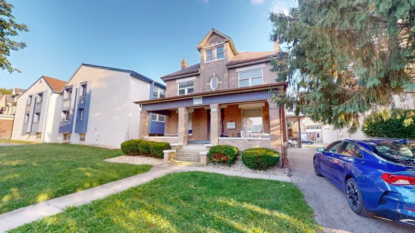63 E 14th Ave Apt C ~ Newly renovated! 