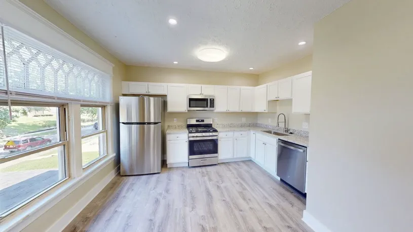 63 E 14th Ave 4BR ~ Newly renovated! 