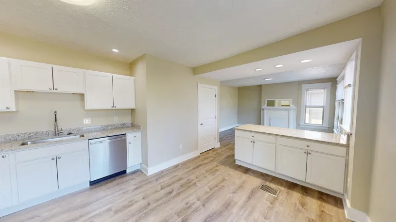 63 E 14th Ave 4BR ~ Newly renovated! 