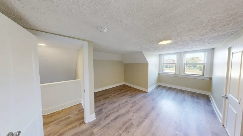 63 E 14th Ave 4BR ~ Newly renovated! 