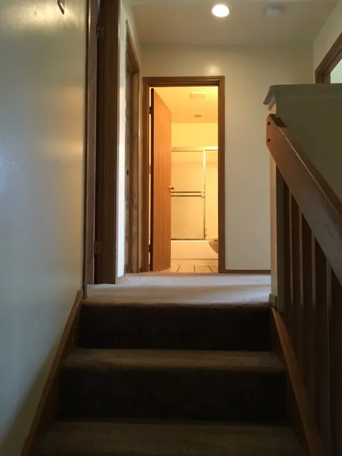 63 E 14th Ave 5BR