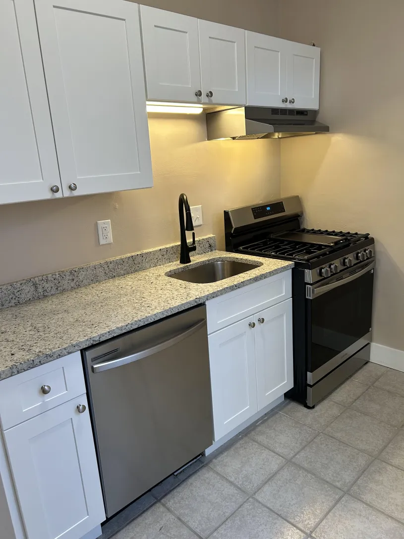 65 W Starr Ave - Unit D