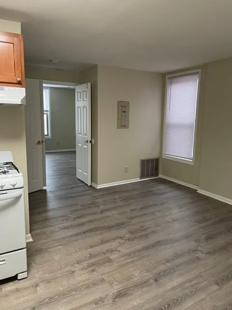 679 Dennison Ave Apt #3