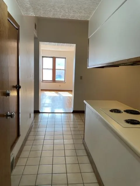687 N High St - 1BR - Unit 2C