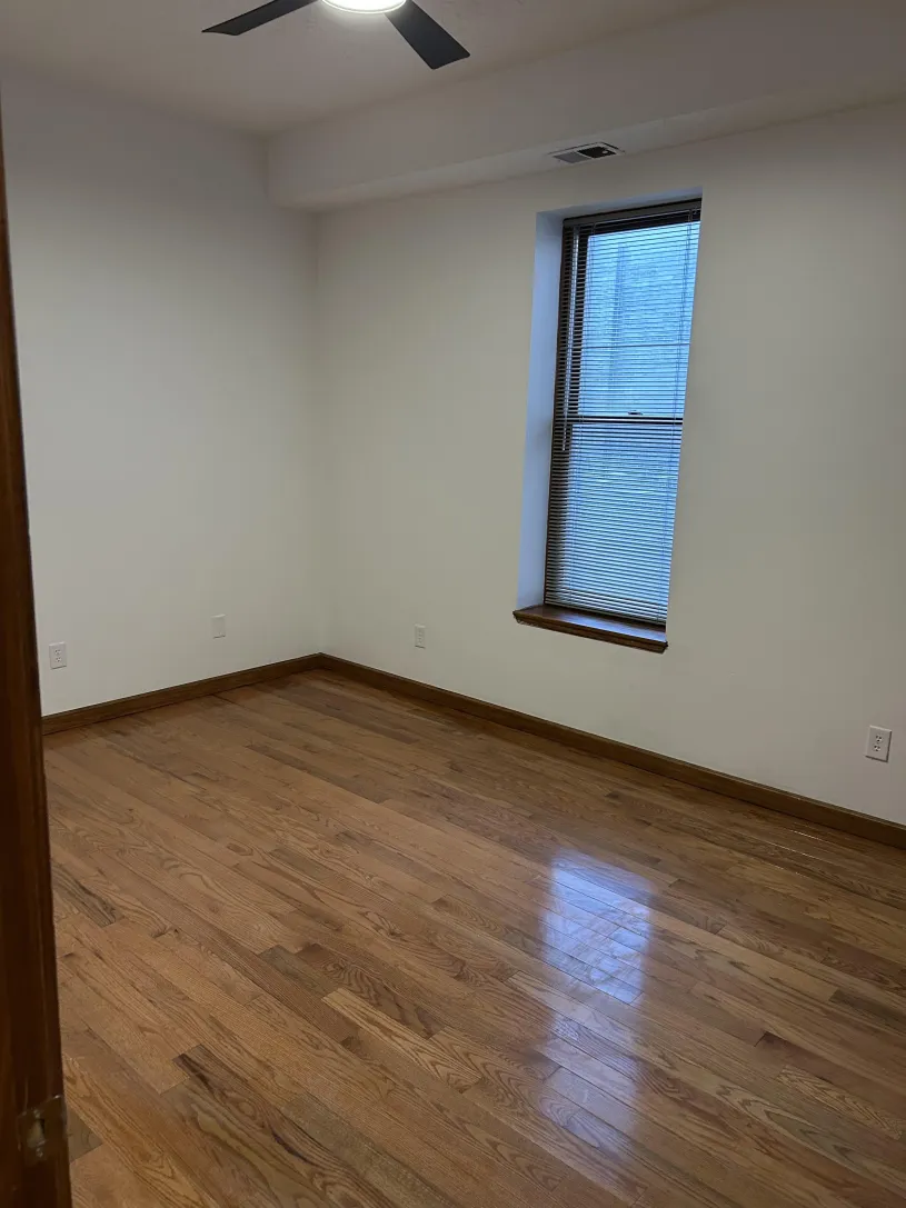 687 N High St Apt 2F