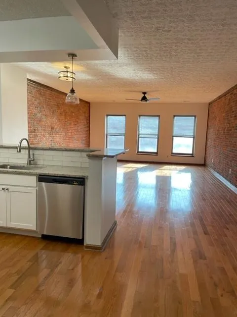 687 N. High Street Unit 3B