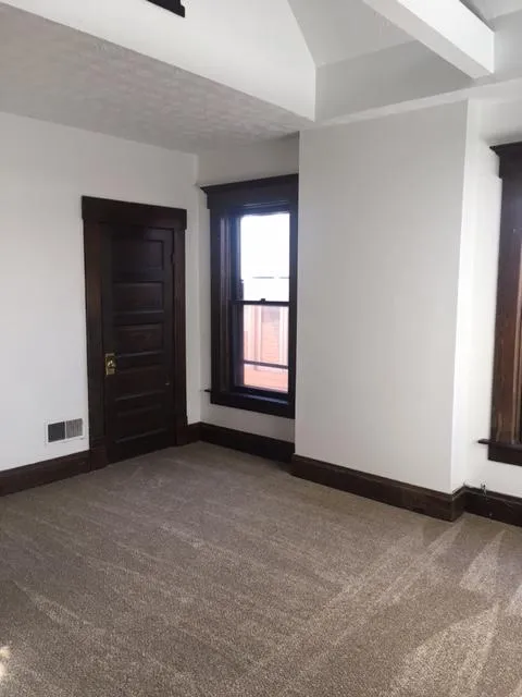691 Dennison Ave Apt C