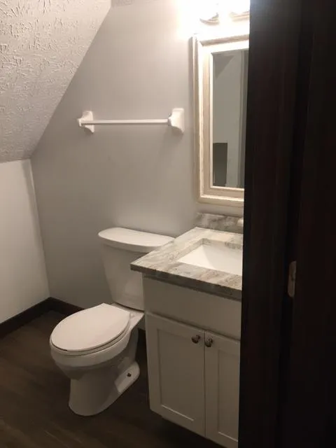 691 Dennison Ave Apt C
