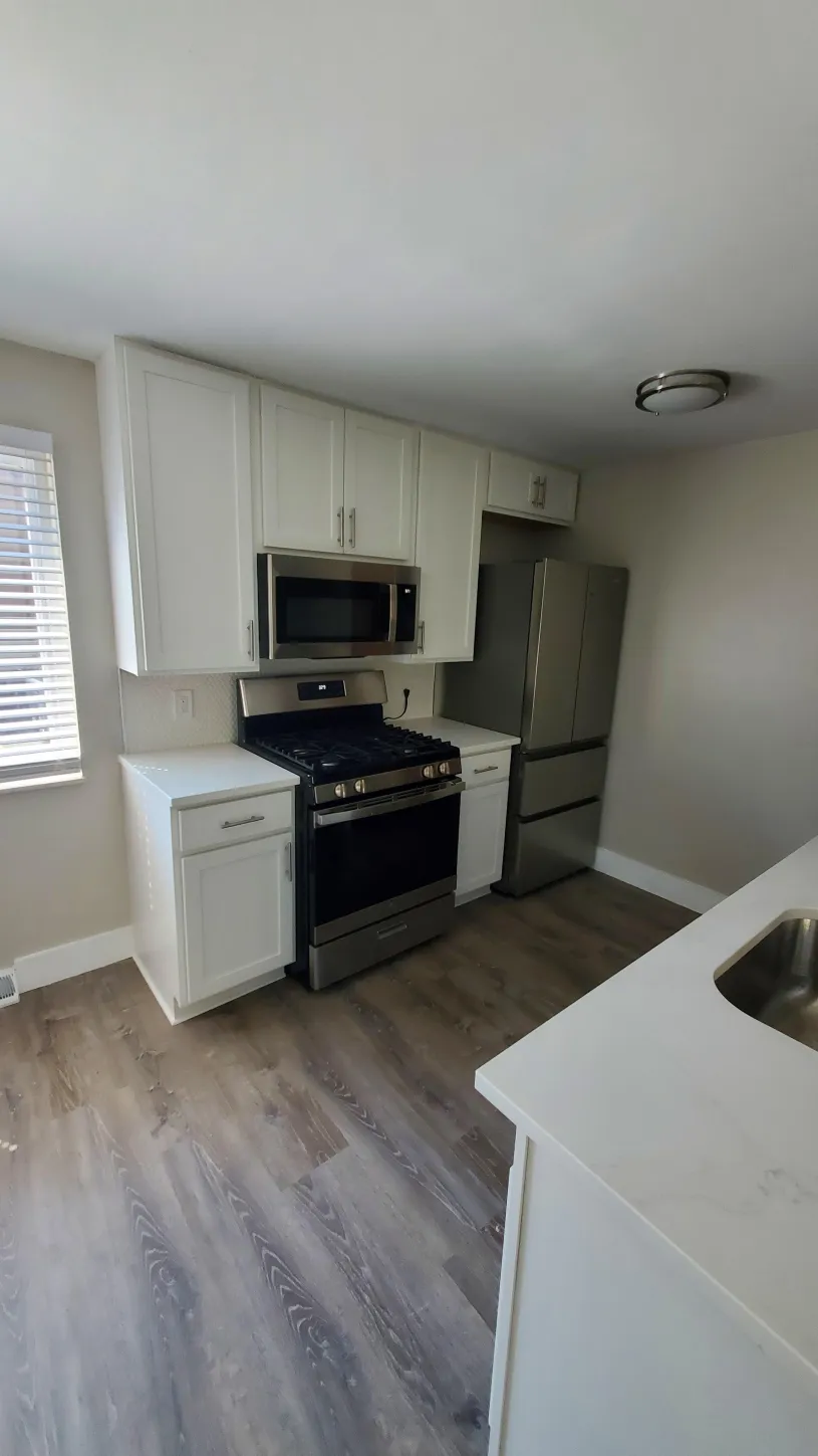 71 W 10th Ave Apt B
