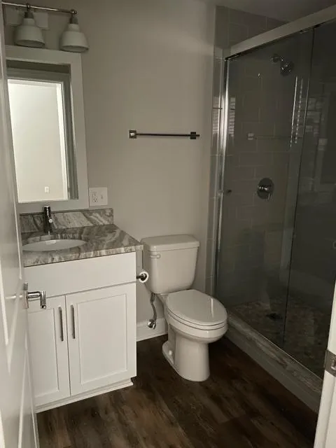 737 Dennison Ave - 737B