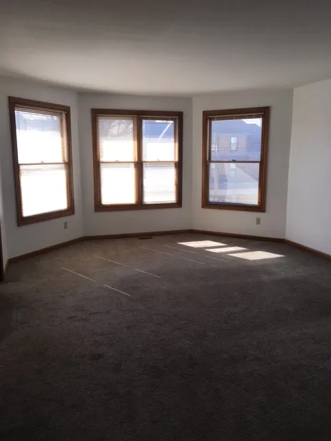 74 Hubbard Ave