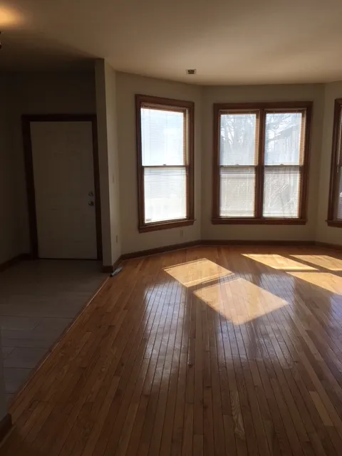 74 Hubbard Ave