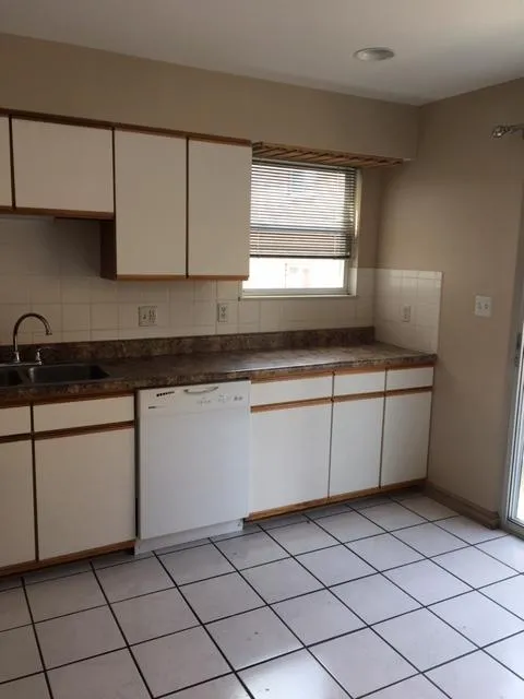 75 W Starr Ave Unit A