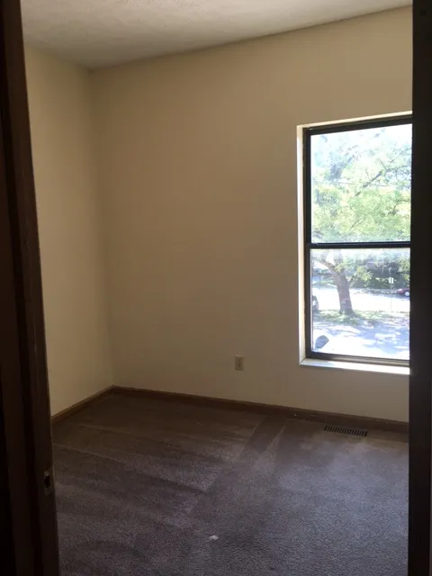 78 W 10th Ave 5BR