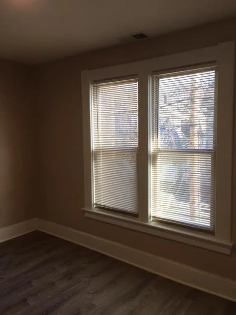 80 W Dodridge St 